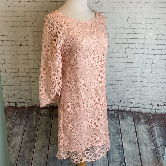 Nanette Lapore NWT lace dress tulip sleeve wedding baby shower barely blush pink - Picture 10 of 16